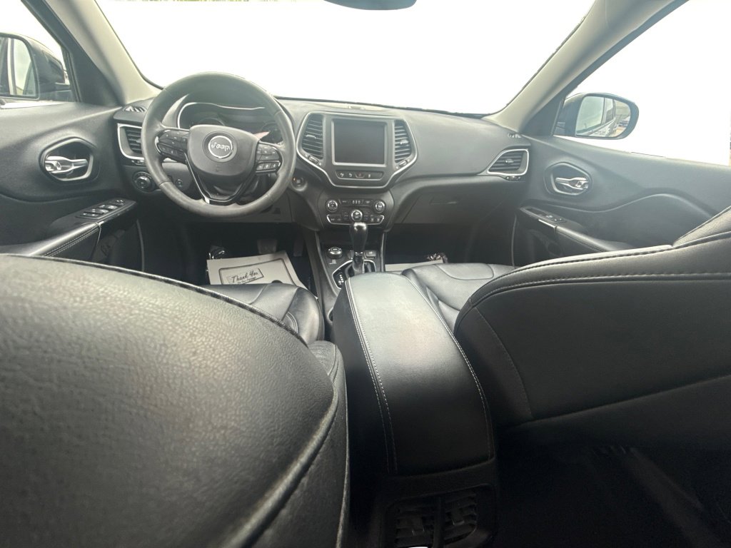 Used 2023 Jeep Cherokee Altitude Lux AWD/4WD image 26