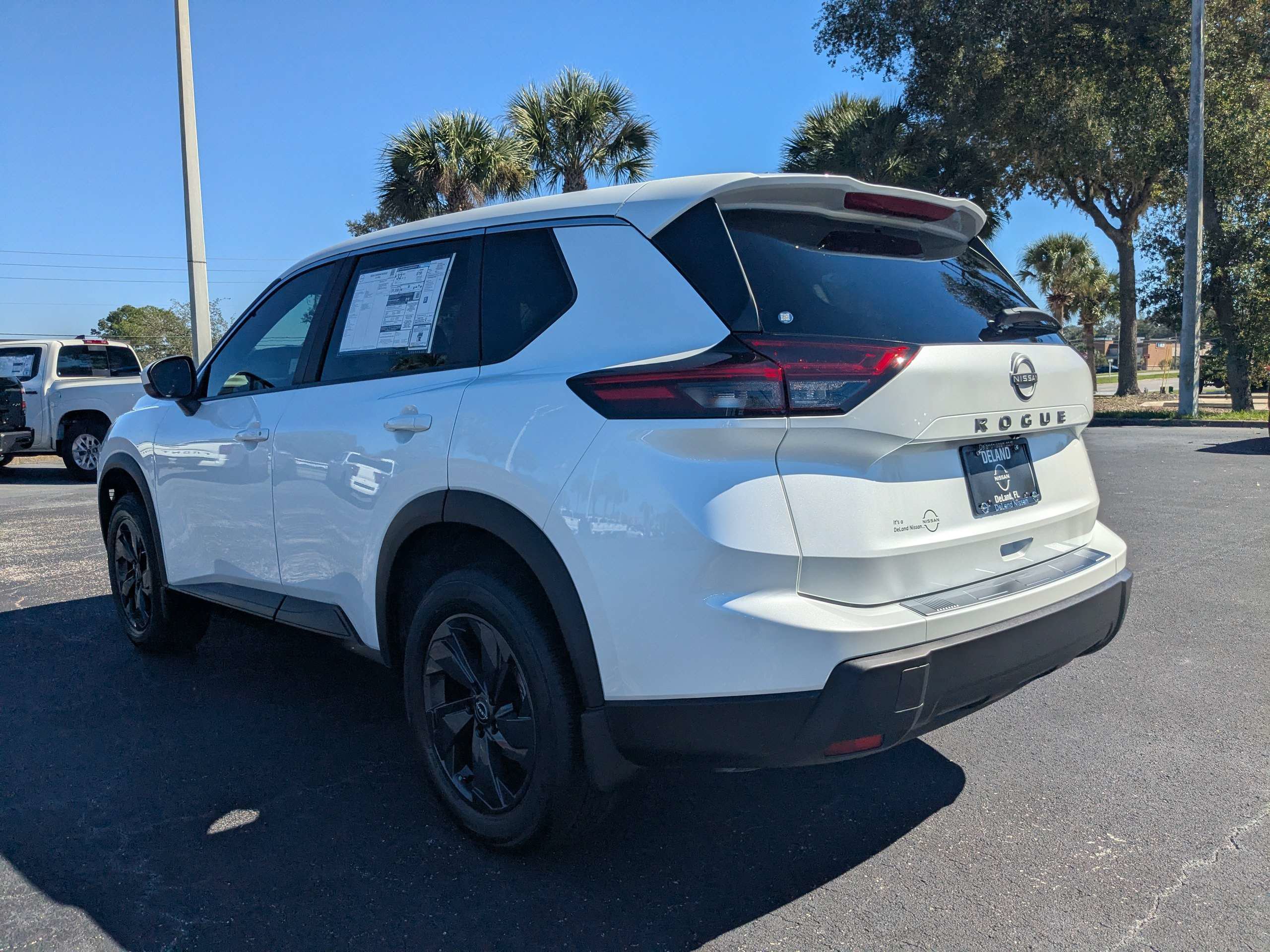 New 2026 Nissan Rogue SV FWD image 6