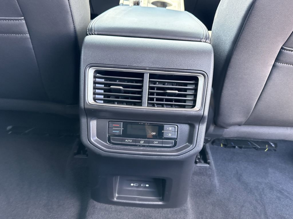 New 2026 Volkswagen Atlas SE image 22