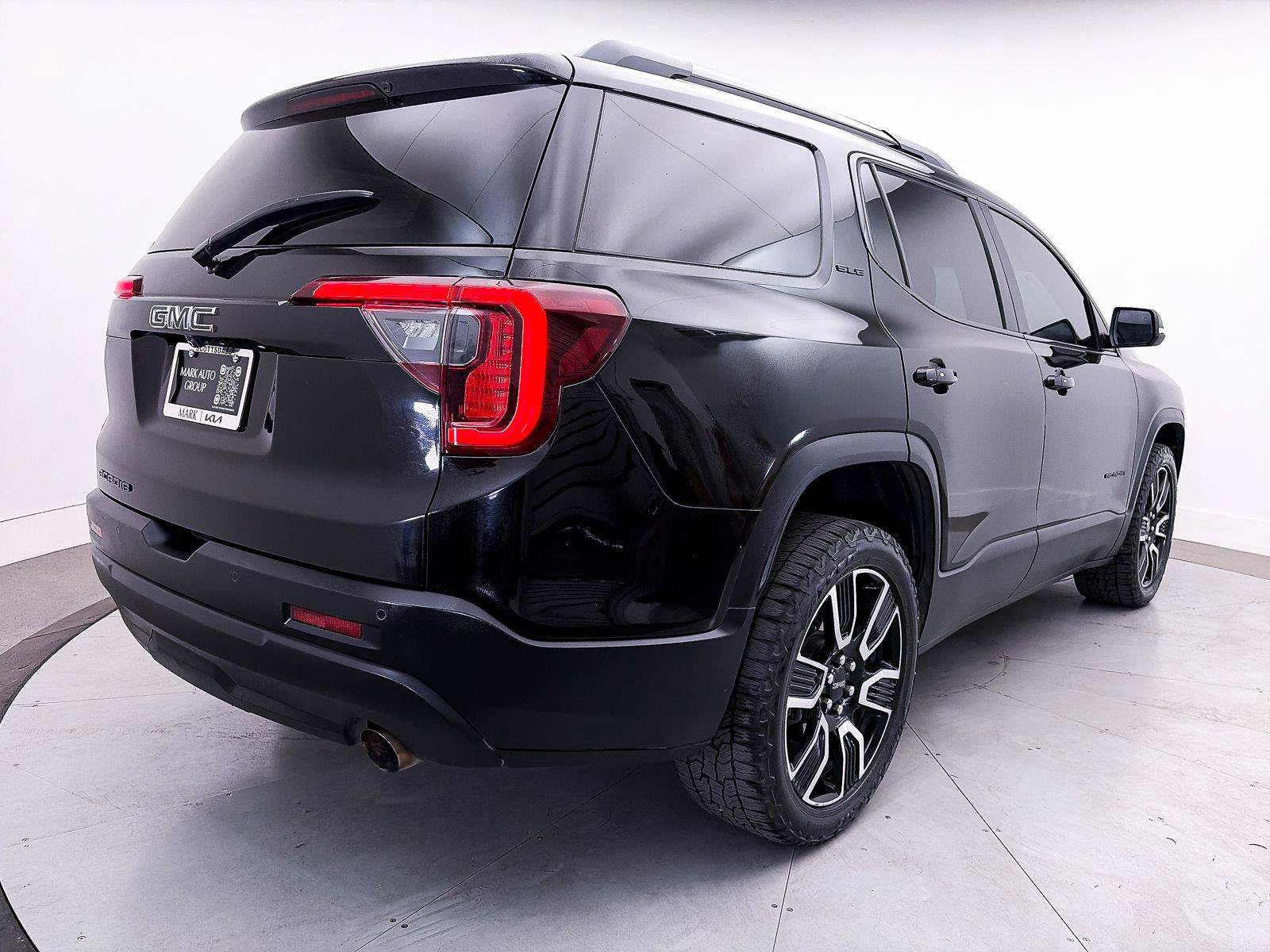 Used 2021 GMC Acadia SLE w/ Elevation Edition FWD image 10