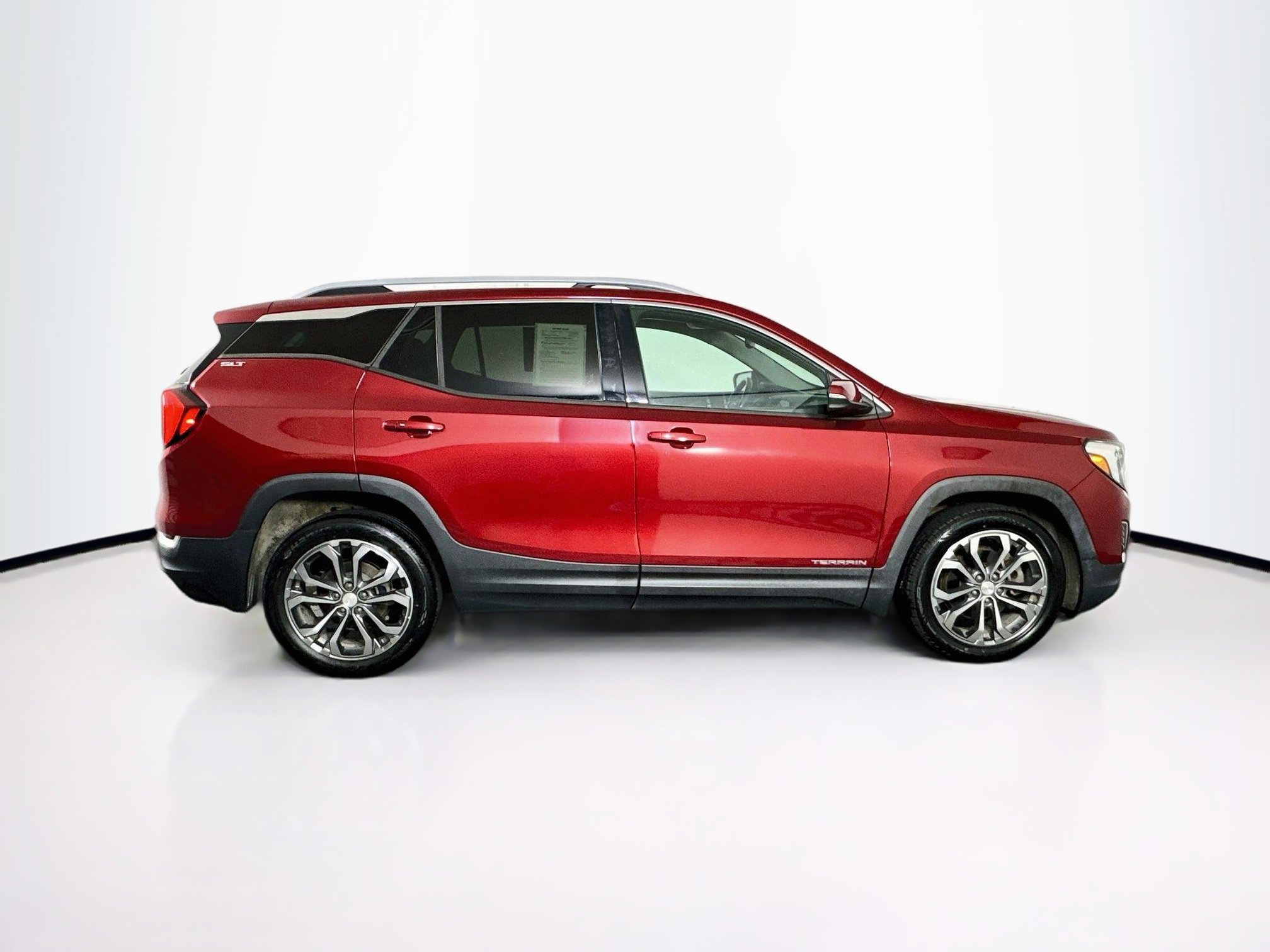 Used 2019 GMC Terrain SLT FWD image 10