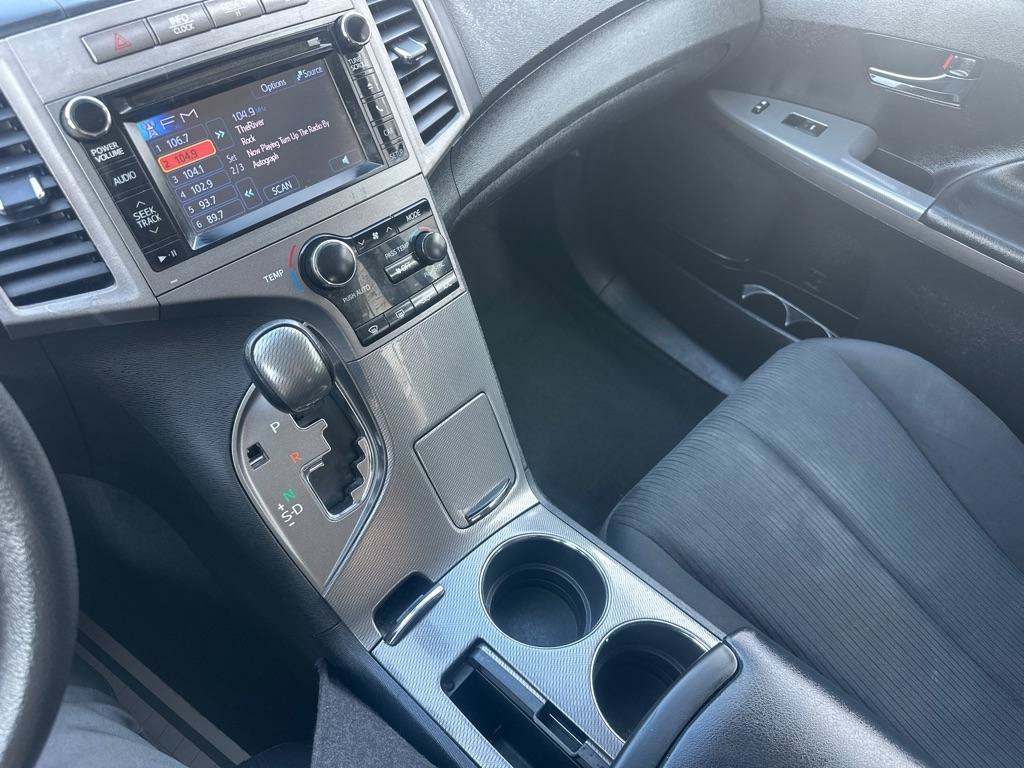 Used 2013 Toyota Venza LE AWD/4WD image 40