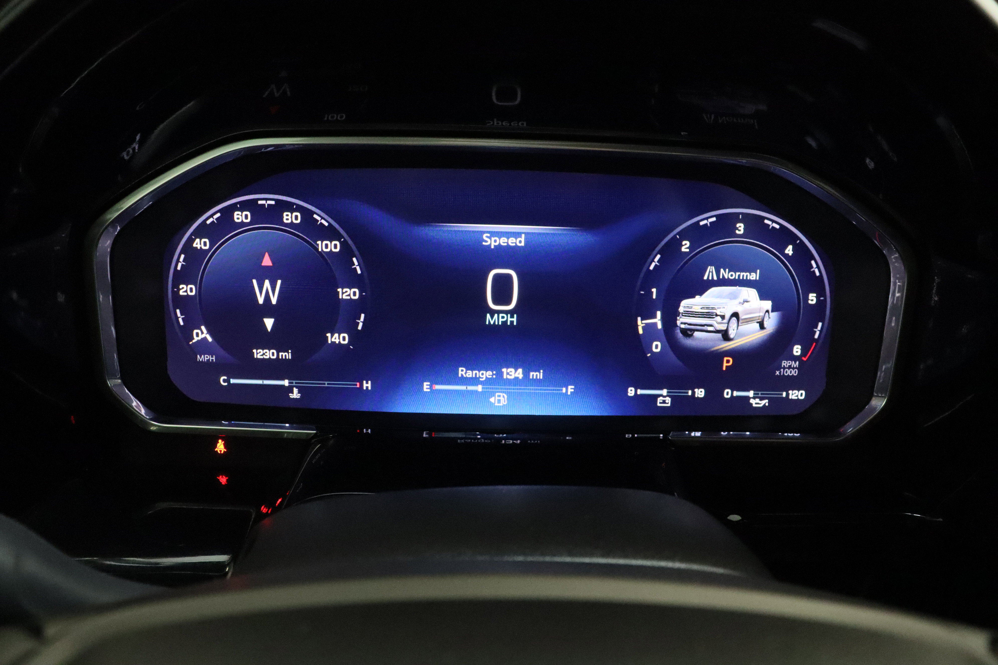 Used 2026 Chevrolet Silverado 1500 LT w/ Texas Edition Plus RWD image 40