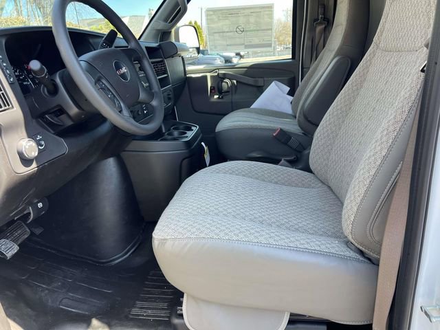 New 2026 GMC Savana 2500 Extended w/ Driver Convenience Package RWD image 19