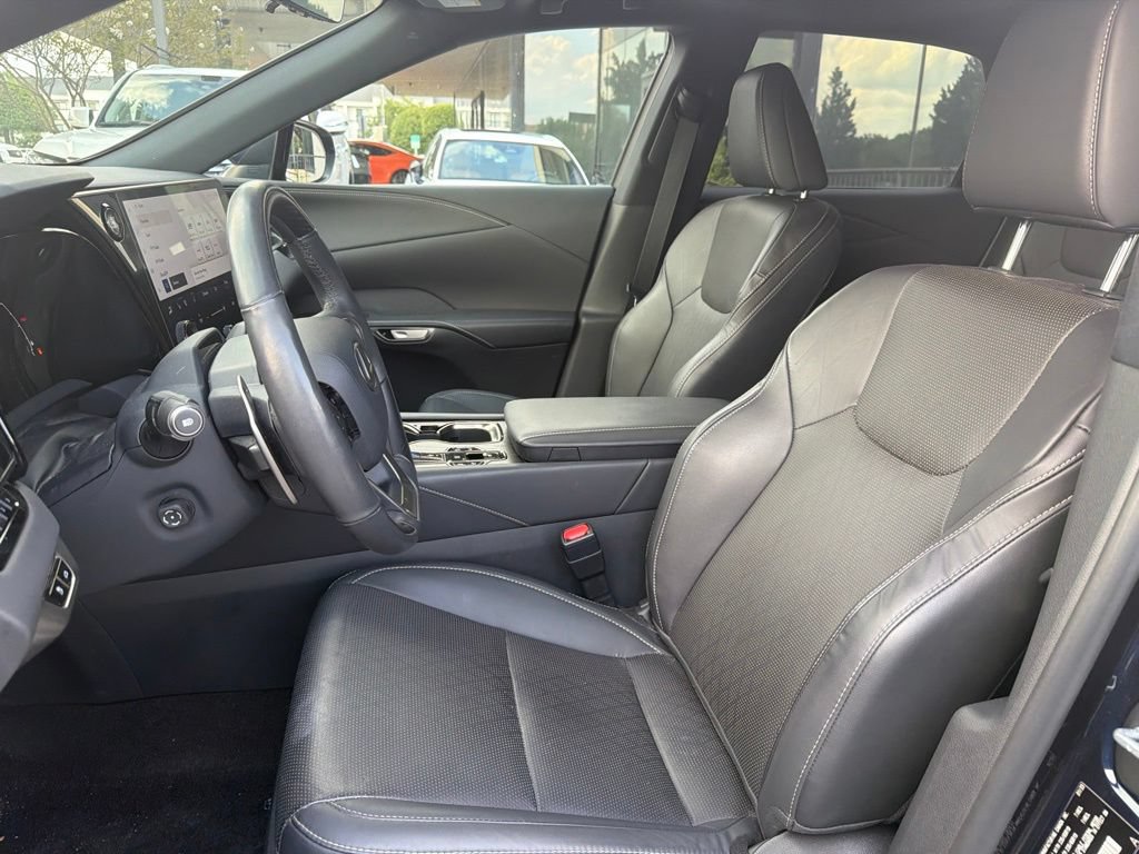 Used 2023 Lexus RX 350 Premium Plus w/ Accessory Package (Z1) AWD/4WD image 21