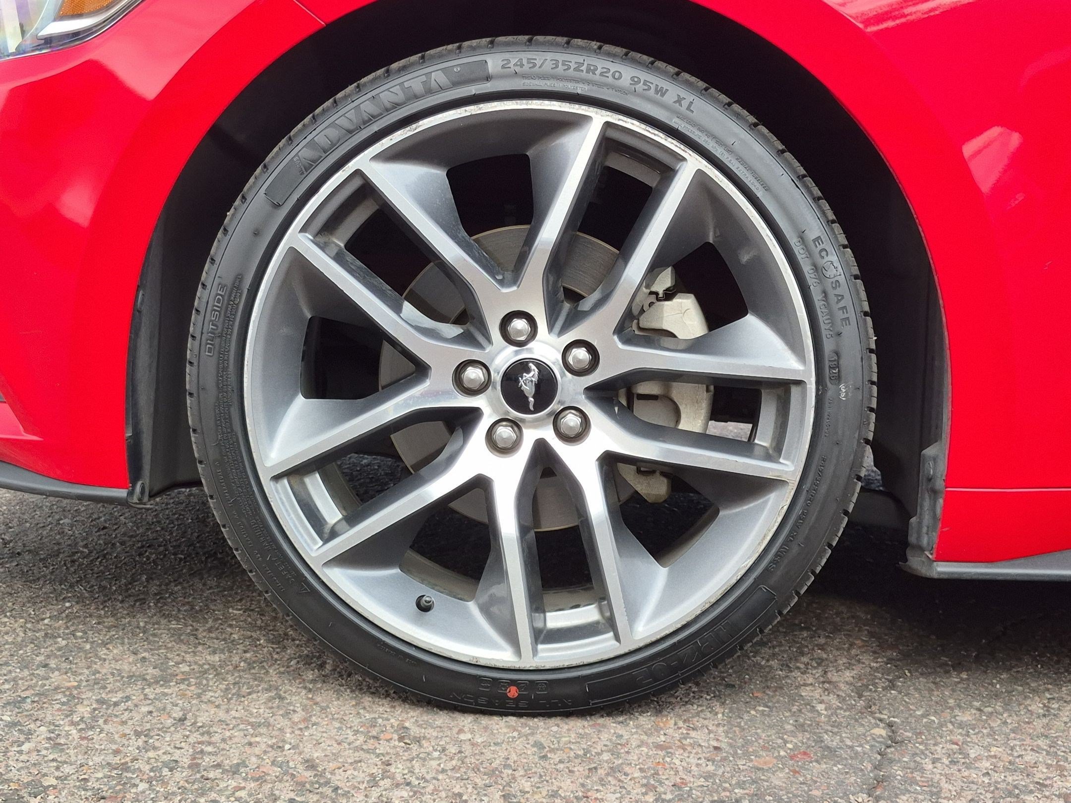 Used 2016 Ford Mustang Premium RWD image 10