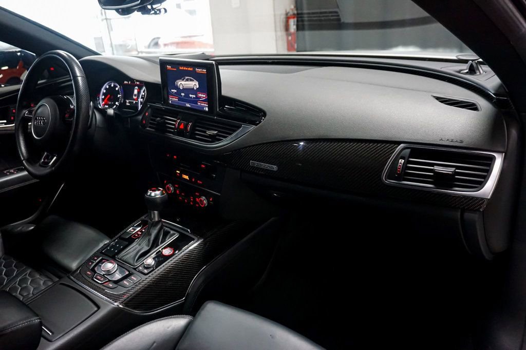Used 2016 Audi RS 7 Prestige image 33
