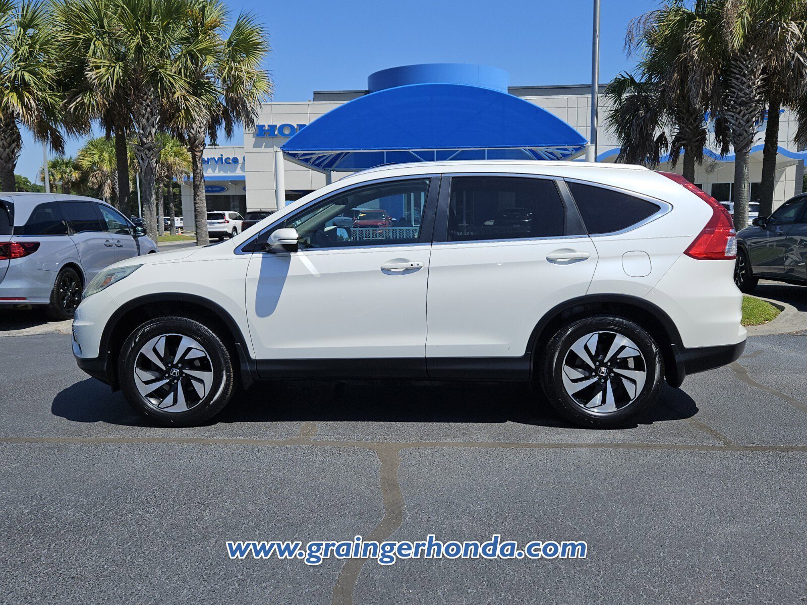 Used 2015 Honda CR-V Touring video 2