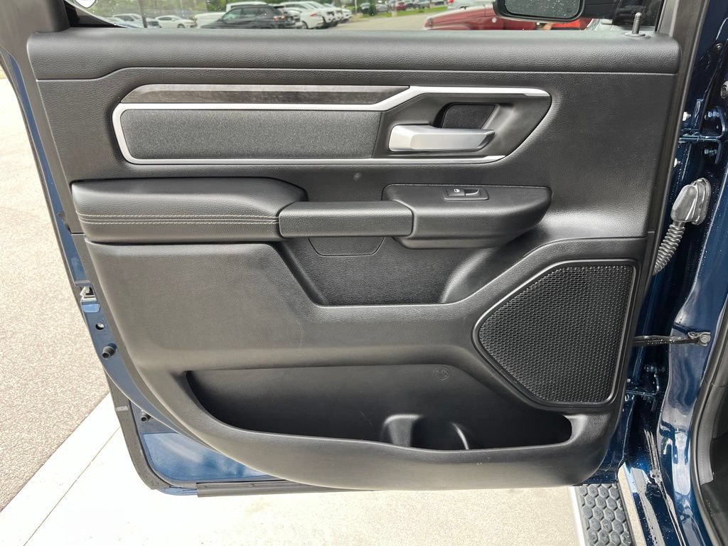 Used 2021 RAM 1500 Big Horn AWD/4WD image 14
