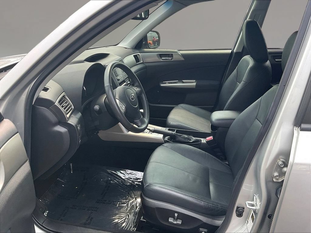 Used 2010 Subaru Forester 2.5X Limited AWD/4WD image 17