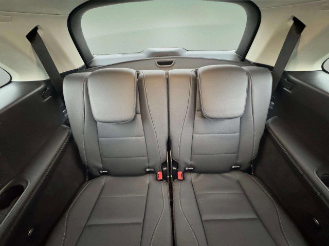 New 2026 Mercedes-Benz GLS 450 4MATIC image 26