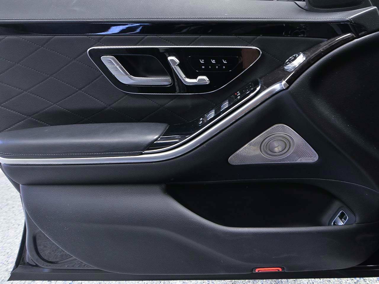 Used 2021 Mercedes-Benz S 580 4MATIC Sedan image 6