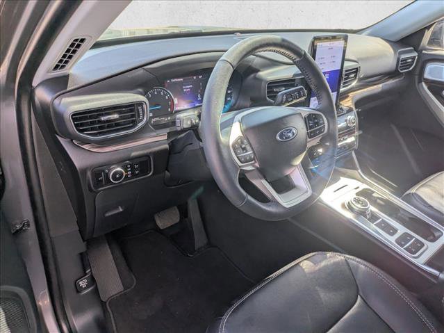 Used 2023 Ford Explorer Limited w/ Limited Technology Package RWD image 9