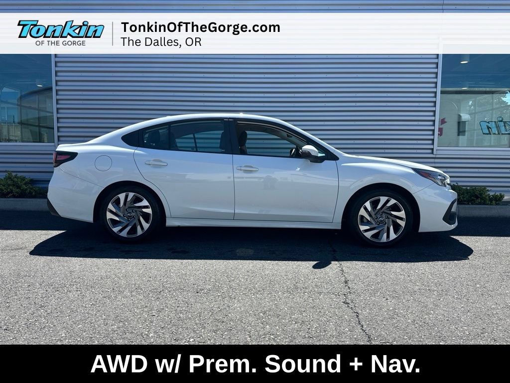 Used 2025 Subaru Legacy Limited AWD/4WD image 2