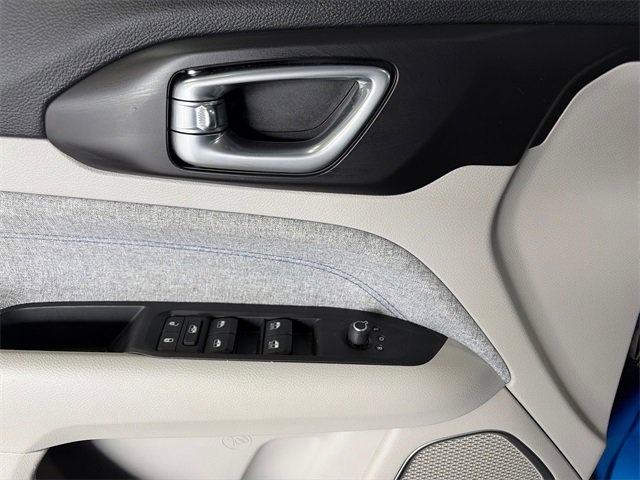 Used 2022 Jeep Compass Latitude w/ Convenience Group image 13