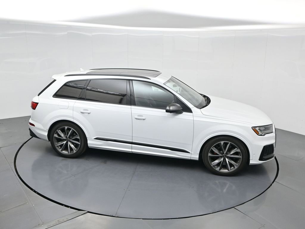 Used 2023 Audi SQ7 Prestige w/ Prestige Package image 32