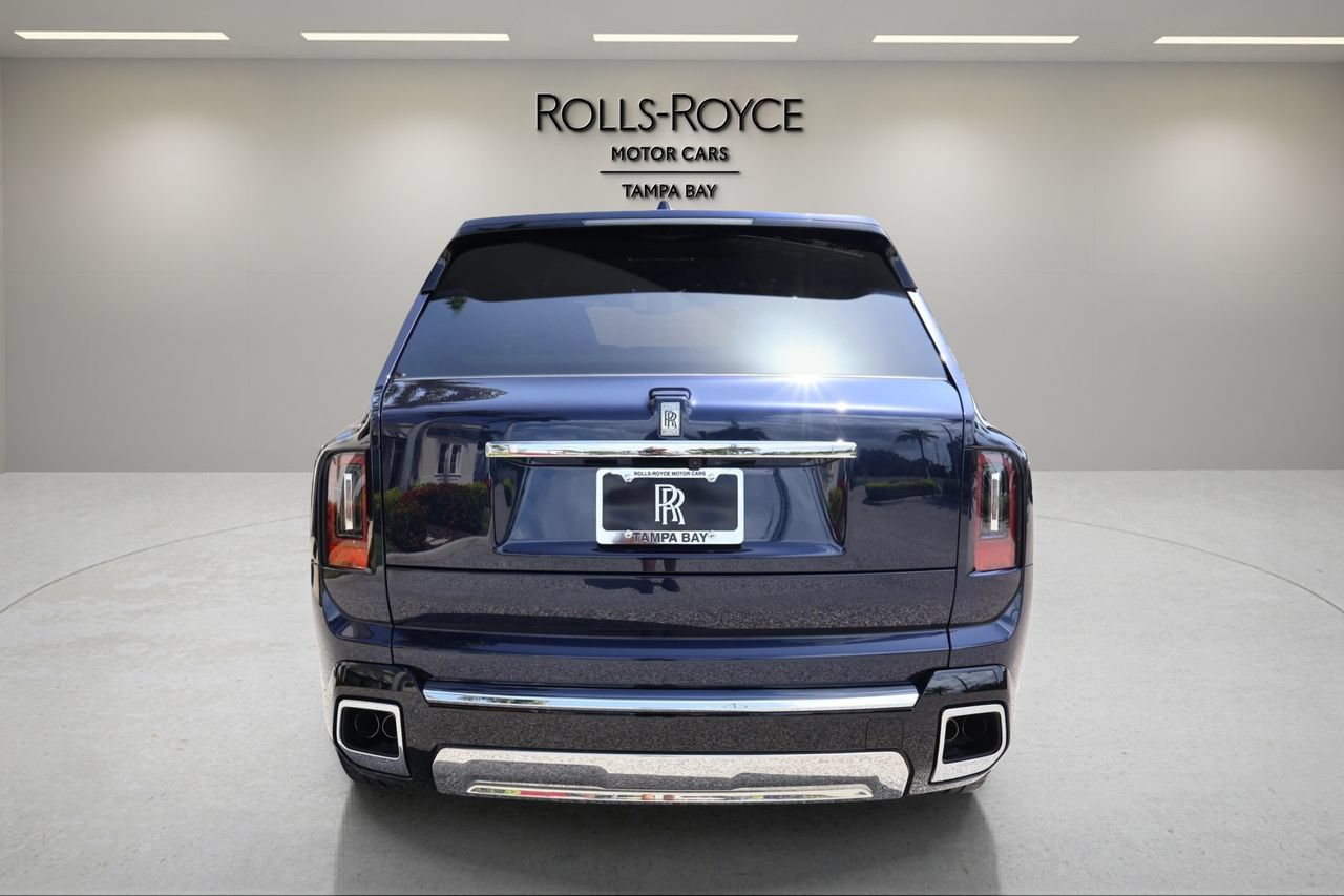 New 2026 Rolls-Royce Cullinan AWD/4WD image 4