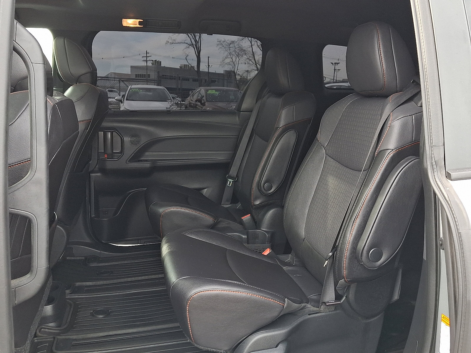 Certified 2024 Toyota Sienna XSE w/ XSE Plus Package image 11