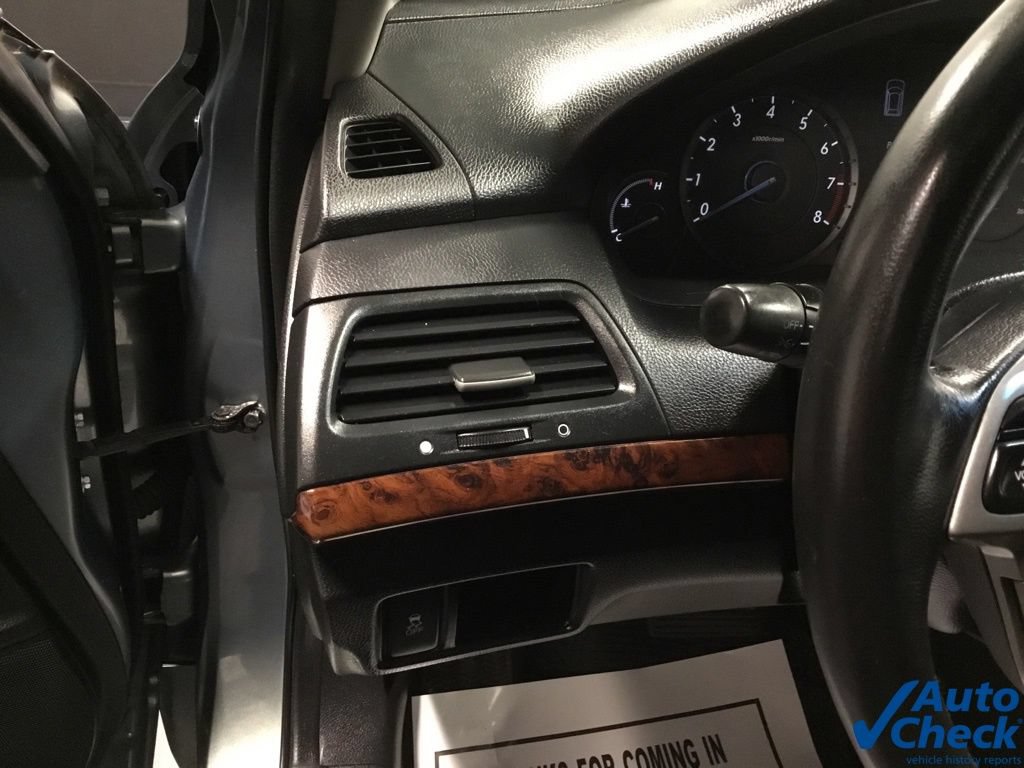 Used 2011 Honda Crosstour EX-L image 21