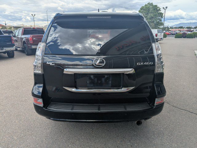 Used 2018 Lexus GX 460 Premium w/ Premium Package AWD/4WD image 4
