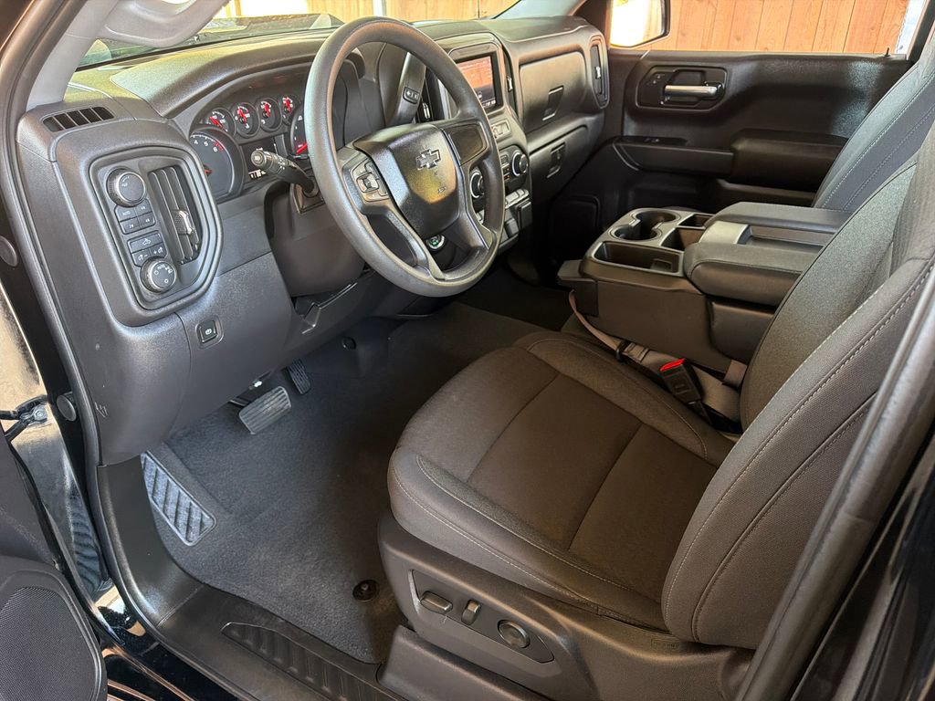 Used 2024 Chevrolet Silverado 1500 Custom Trail Boss image 2