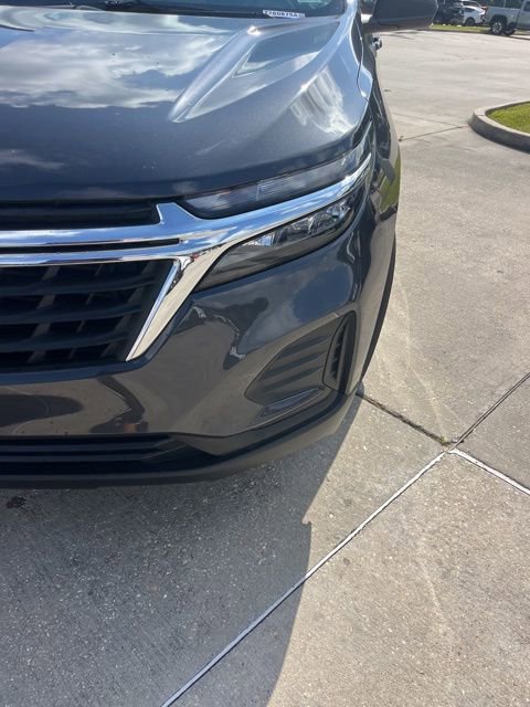 Used 2022 Chevrolet Equinox LS w/ Driver Confidence II Package image 11