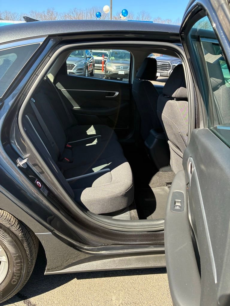 Used 2023 Hyundai Sonata SE image 17