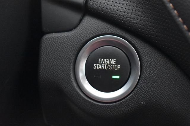 Used 2023 Chevrolet Equinox Premier AWD/4WD image 32