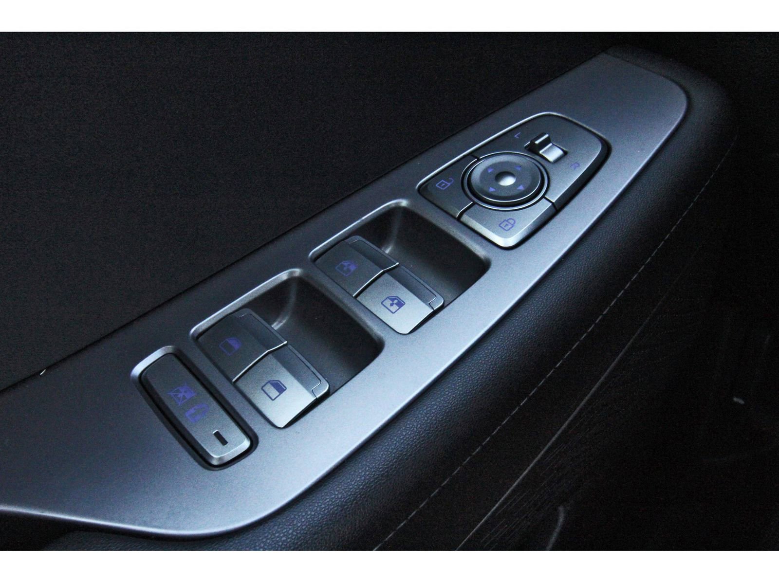 Used 2024 Hyundai Palisade SEL FWD image 23