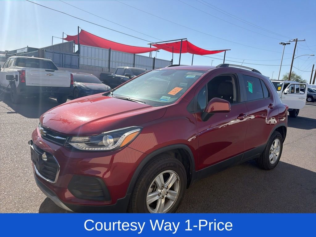 Used 2021 Chevrolet Trax LT AWD/4WD image 4