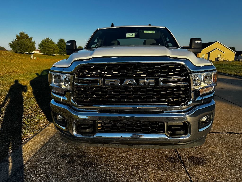 Used 2024 RAM 2500 Big Horn image 3