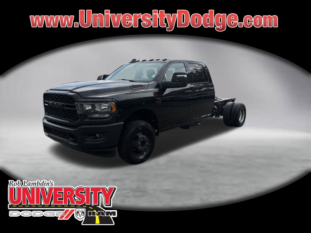 Used 2024 RAM 3500 Tradesman w/ Max Tow Package RWD image 1