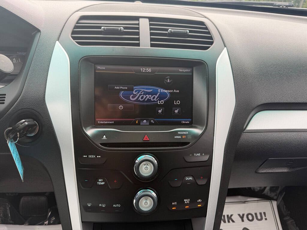 Used 2013 Ford Explorer XLT AWD/4WD image 17