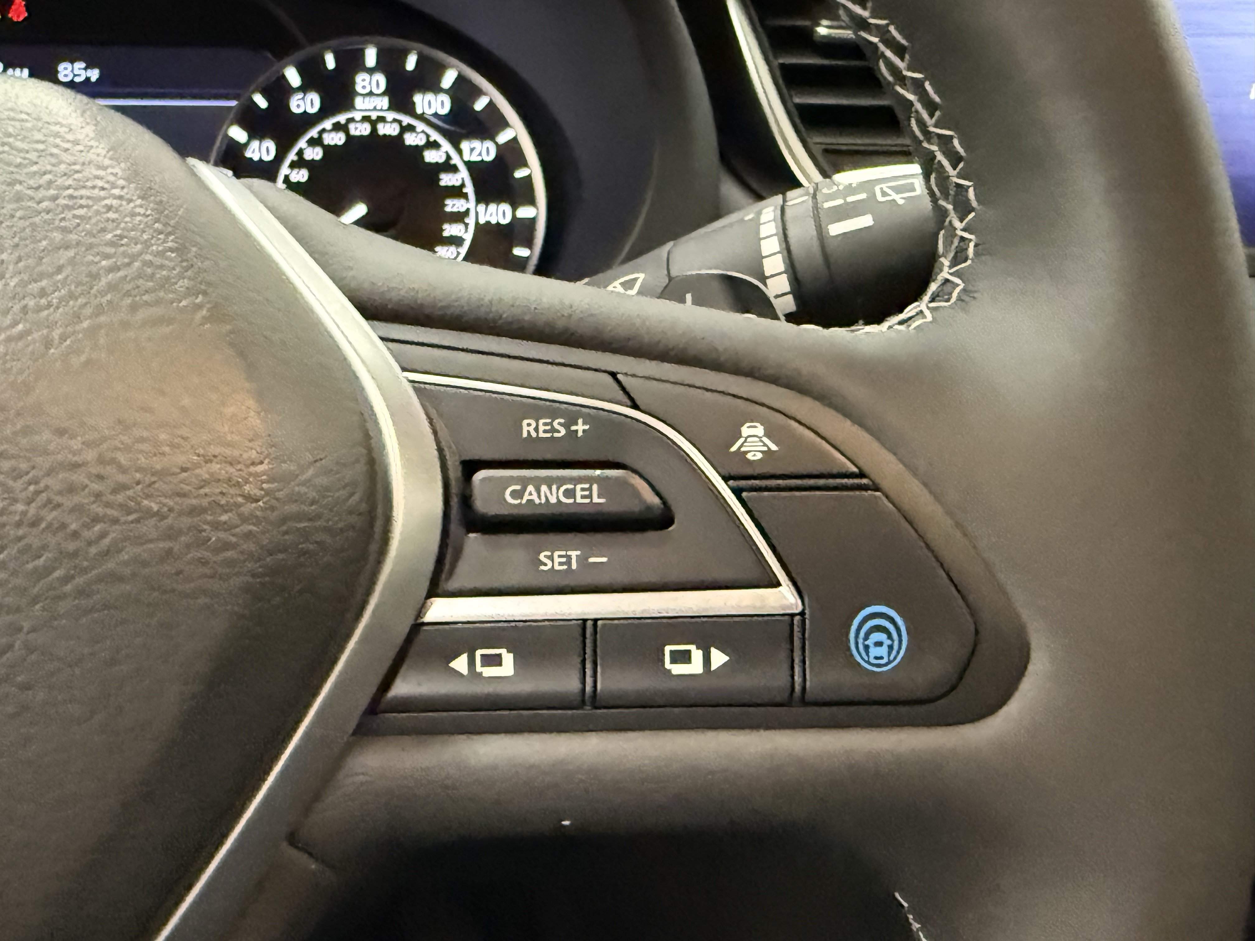 Certified 2023 INFINITI QX50 Pure FWD image 19