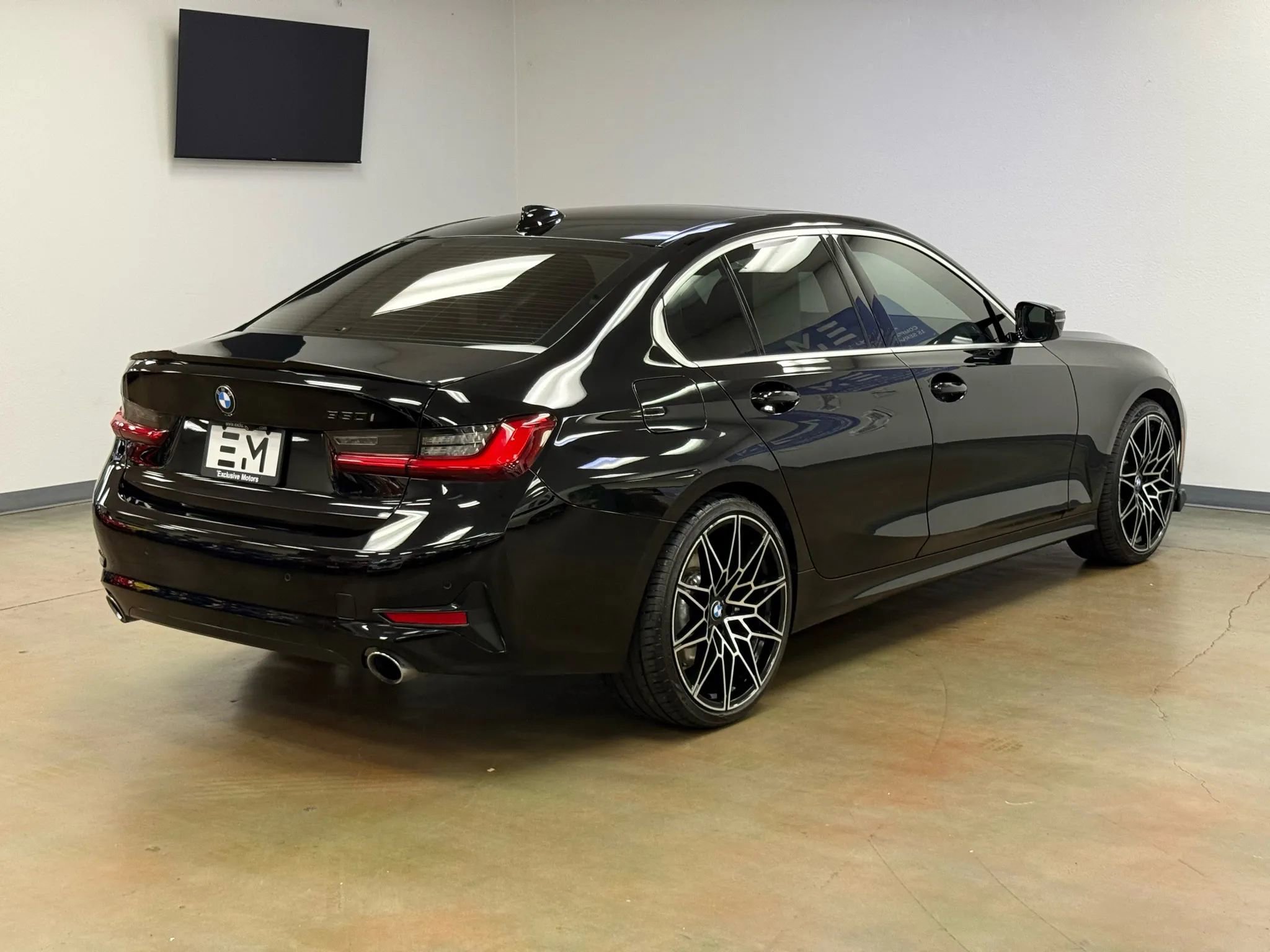 Used 2019 BMW 330i Sedan w/ Convenience Package image 5