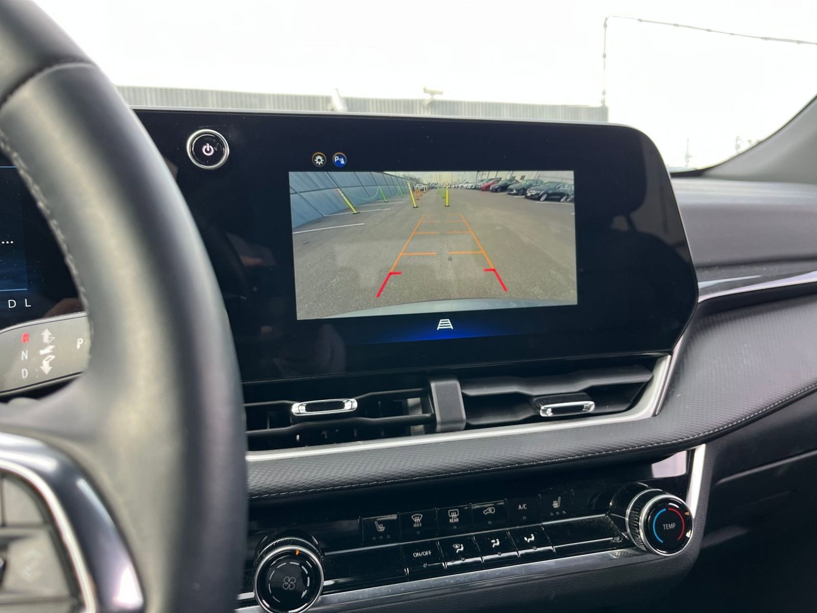 Used 2025 Chevrolet Equinox LT image 21