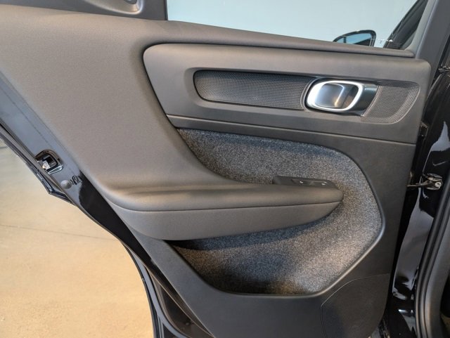 New 2025 Volvo XC40 B5 Ultra w/ Climate Package image 22