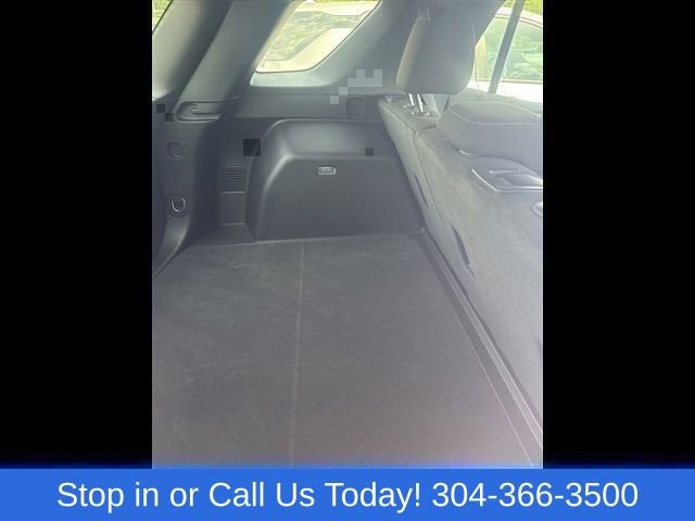 Used 2026 Chevrolet Equinox LT AWD/4WD image 8