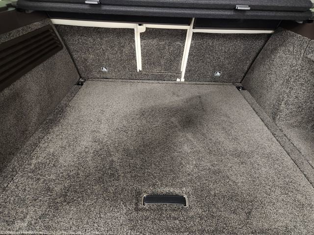 Used 2020 Land Rover Range Rover HSE image 34