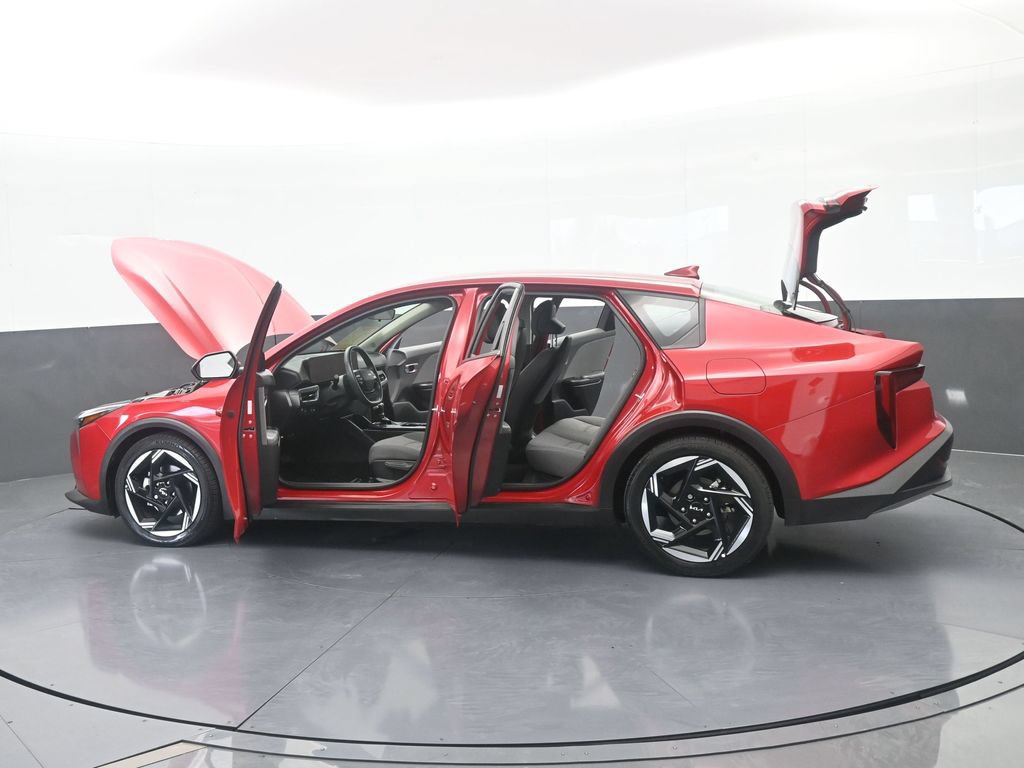 Used 2025 Kia K4 EX FWD image 70