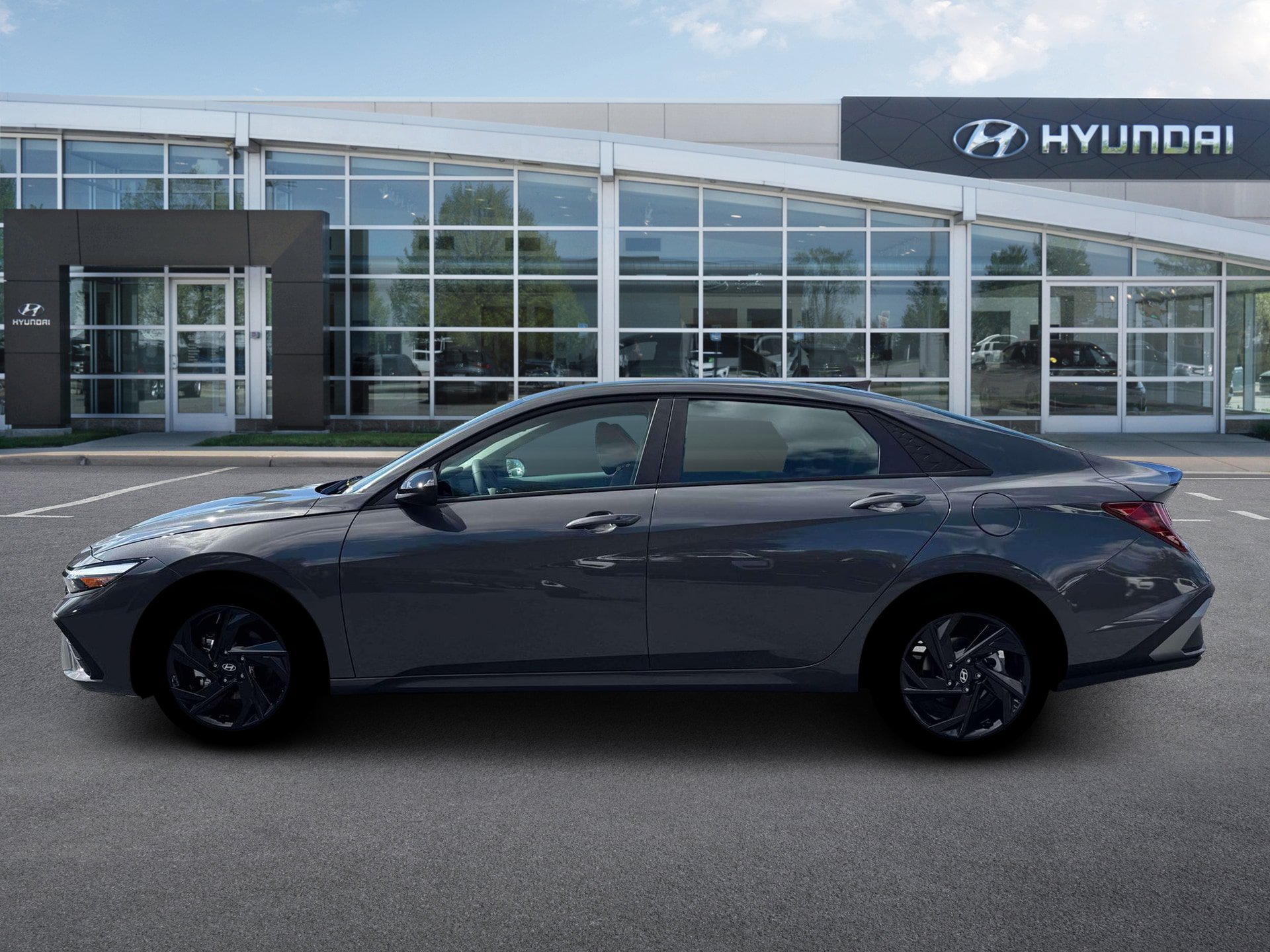 New 2026 Hyundai Elantra Sport FWD image 3