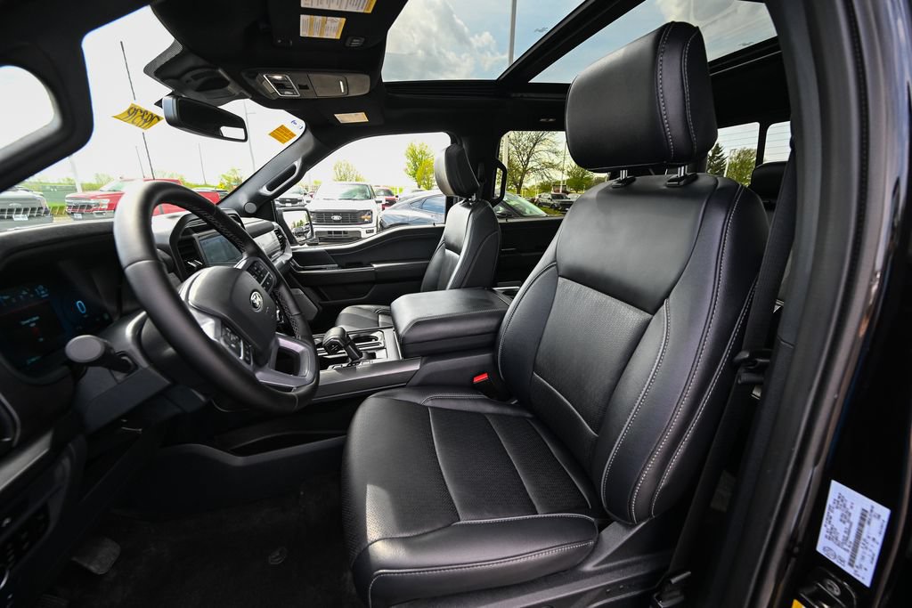 Used 2025 Ford F150 Lariat AWD/4WD image 19