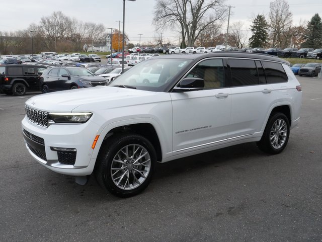 Used 2024 Jeep Grand Cherokee L Summit image 10