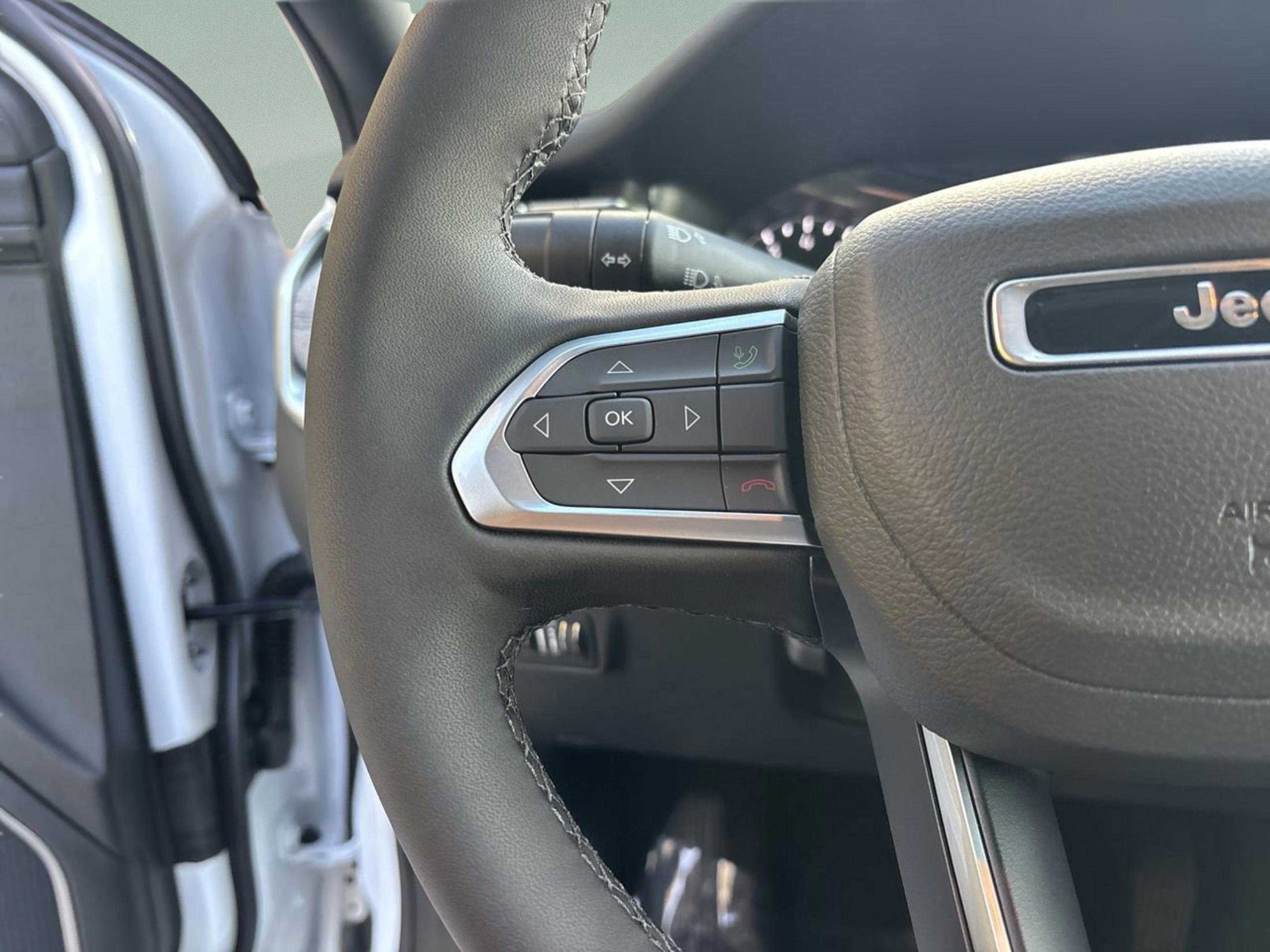 New 2026 Jeep Compass Latitude image 25