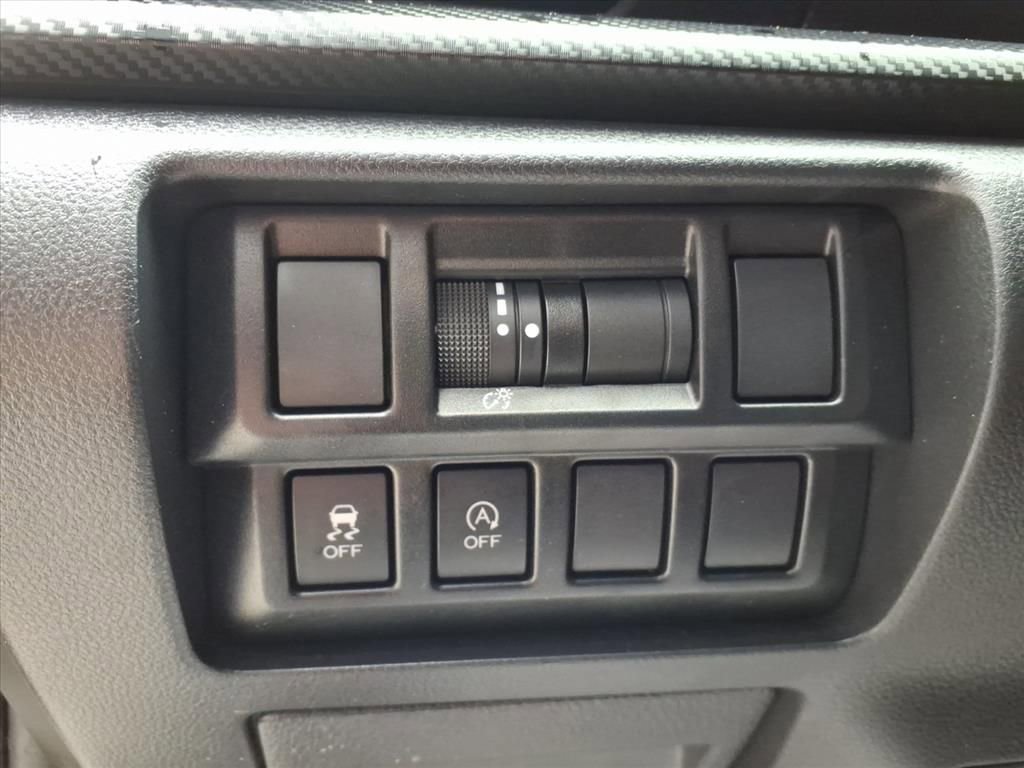 Used 2023 Subaru Crosstrek 2.0i image 17