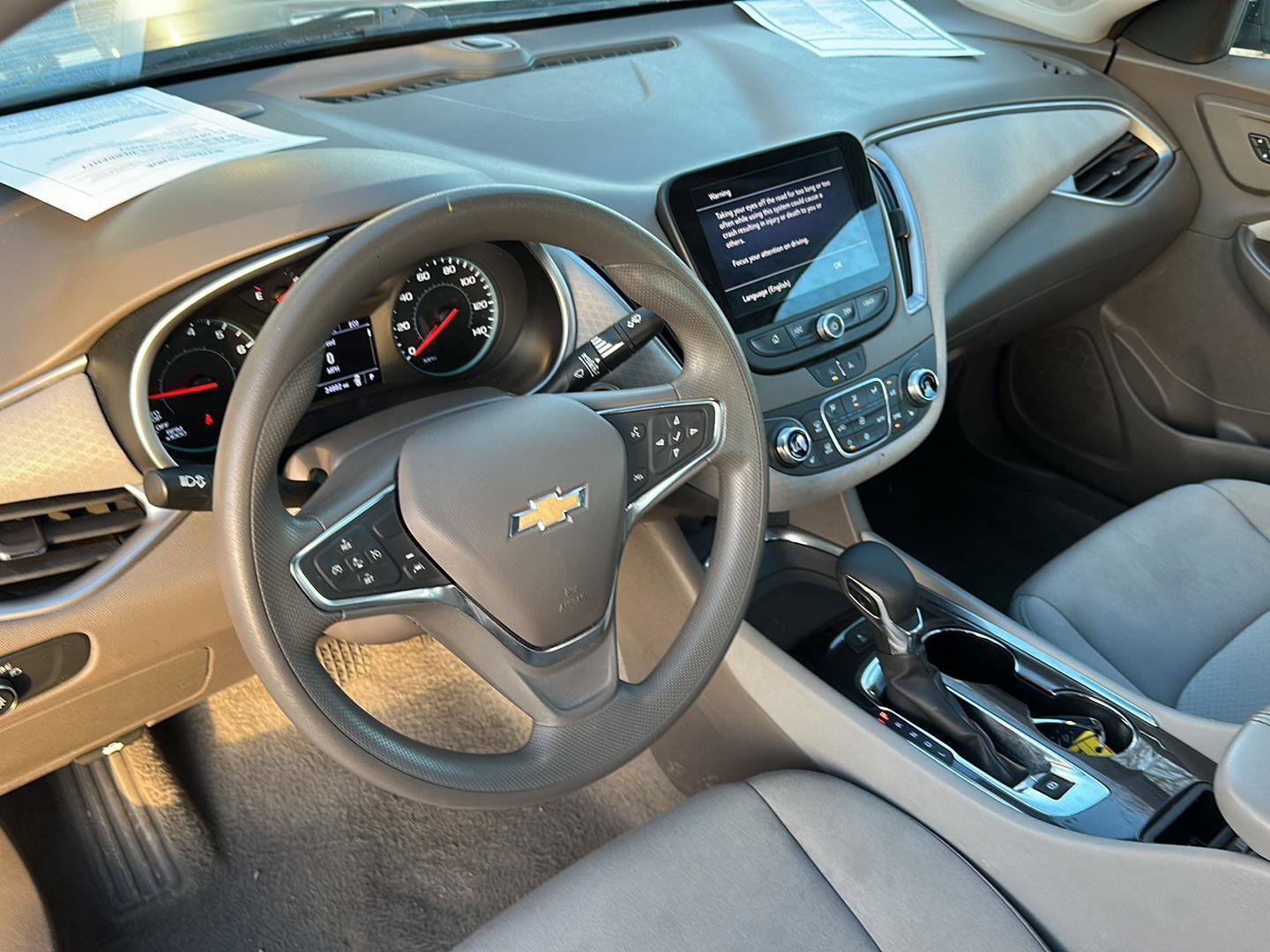 Used 2025 Chevrolet Malibu LT image 18