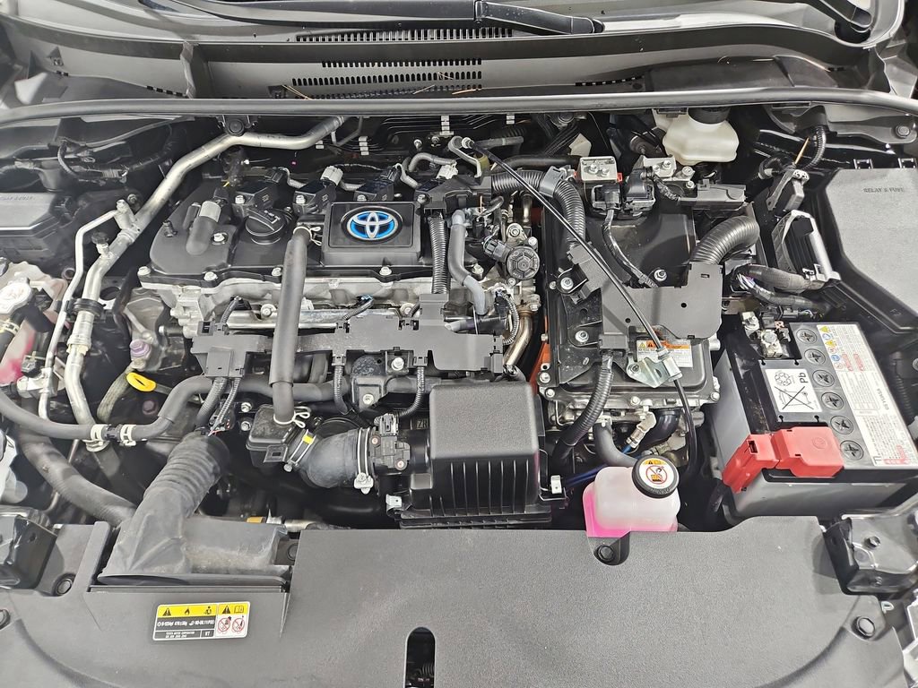 Used 2024 Toyota Corolla SE w/ SE Package image 22