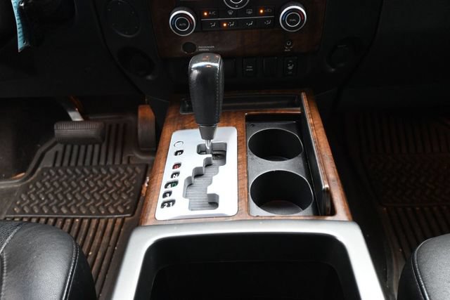 Used 2008 Nissan Titan LE w/ Tow Pkg RWD image 32