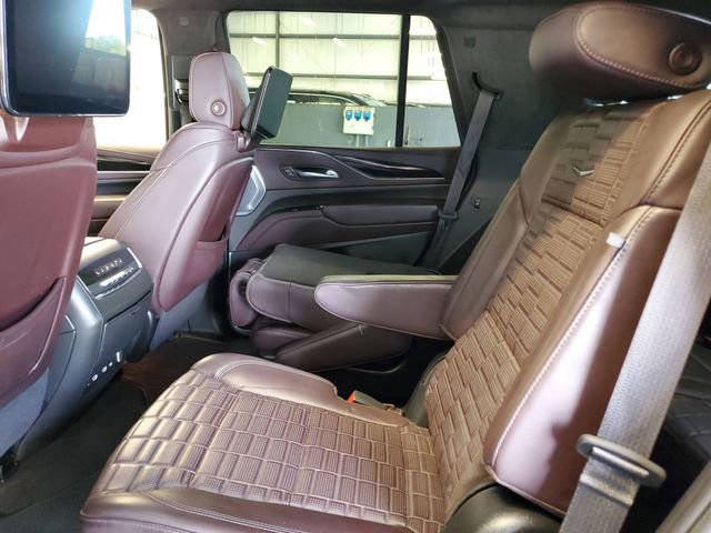 Used 2023 Cadillac Escalade Sport Platinum w/ LPO, ONYX Package AWD/4WD image 10