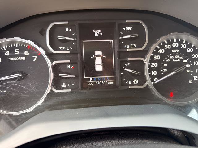 Used 2020 Toyota Tundra SR5 w/ SR5 Upgrade Package AWD/4WD image 16